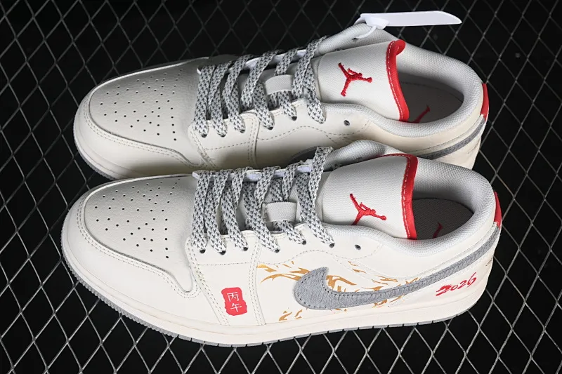 All categories Air Jordan Jordan series basketball shoes Air Jordan 1 Low High-end customized low-top sneakers Air Jordan 1 Low AJ1 Joe 1 Year of the Horse limited edition National style gilding High-end customized low-top retro basketball shoes HT5088-642